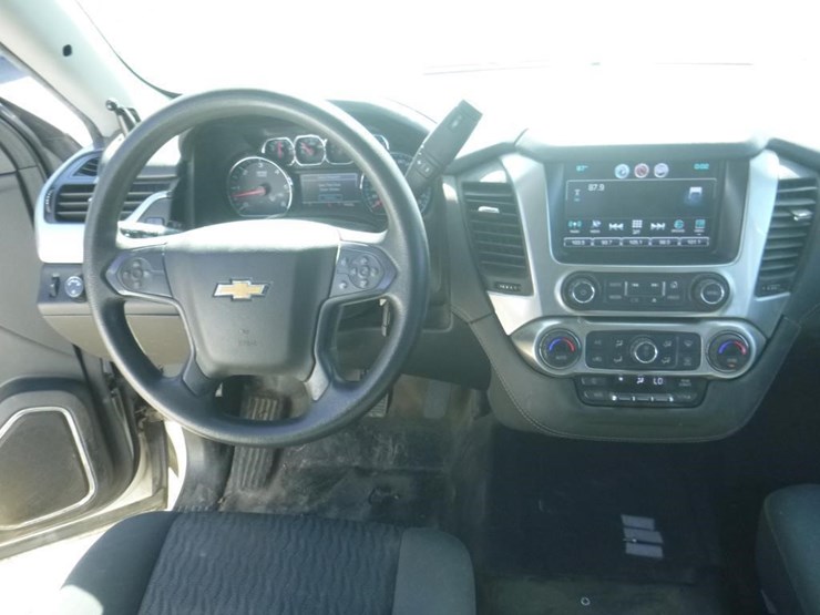 2019-chevrolet-tahoe-image-9
