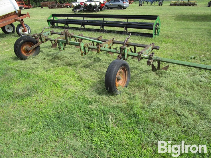 john-deere-6-image-1