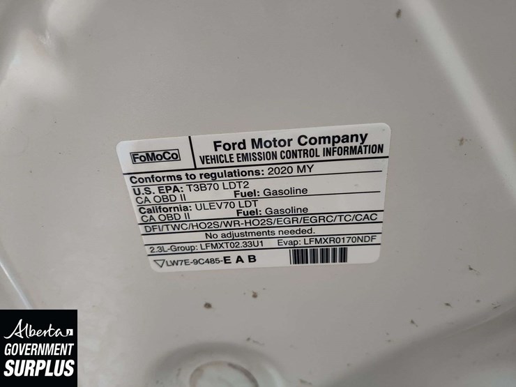 2020-ford-explorer-xlt-image-24