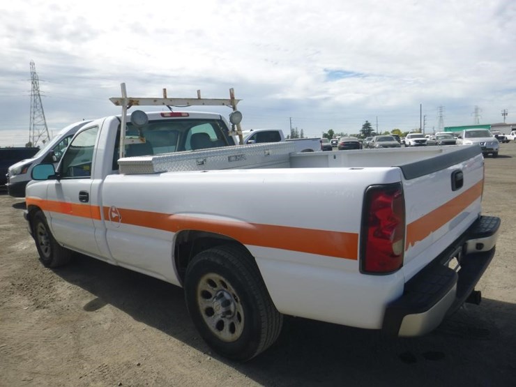 2006-chevrolet-1500-image-4