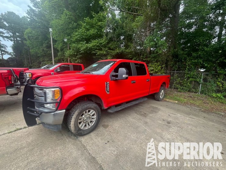 2017-ford-f250-image-1