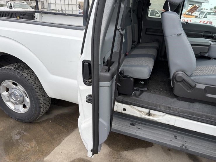 2012-ford-f250-image-11