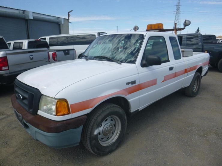 2005-ford-ranger-image-1