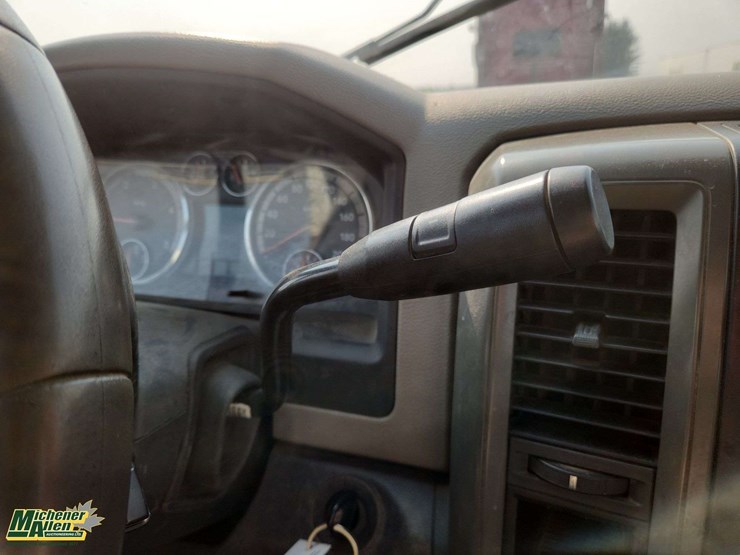 2011-ram-5500-4x4-s/a-service-truck-image-19