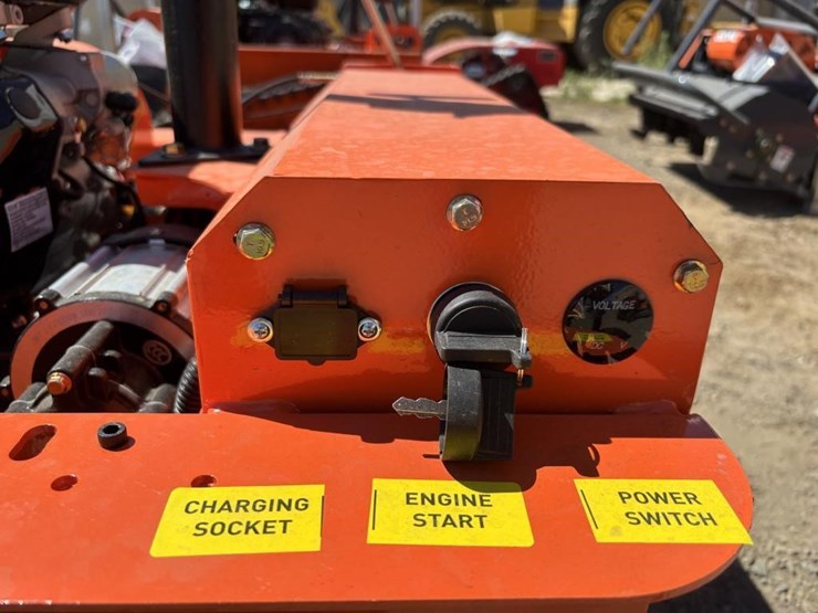2026-sdlool-lm1000q-rc-flail-mower-image-18