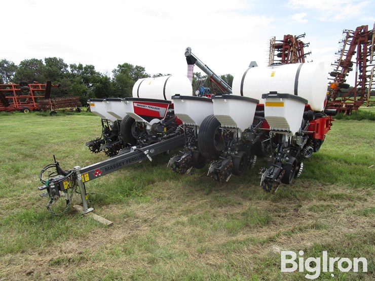 2023-massey-ferguson-pa-w12-12r30-front-fold-planter-w/liquid-fertilizer-image-1