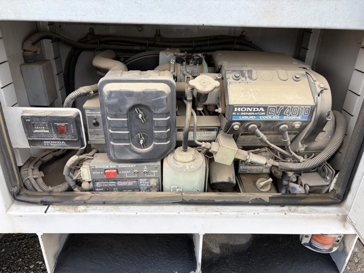 2003-ford-f450-xl-image-13