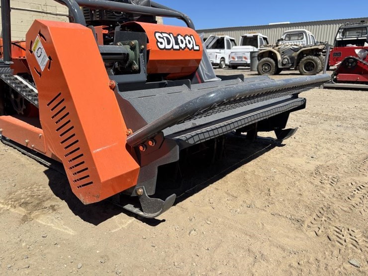 2026-sdlool-lm1000q-rc-flail-mower-image-8