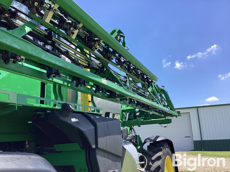 2022-john-deere-412r-image-14