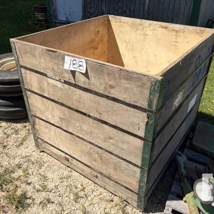 WOODEN PALLET CRATE BOX