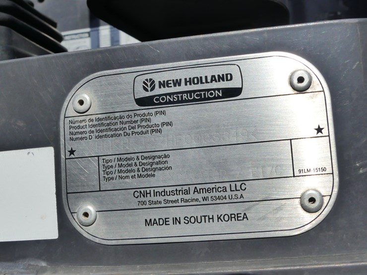 new-holland-e17c-image-16