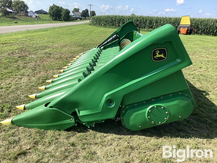 2025-john-deere-cr12-image-20