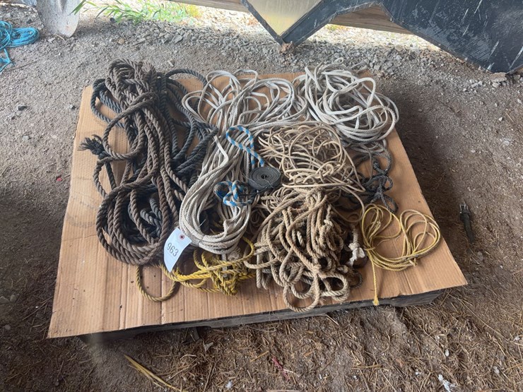 pallet-of-misc.-ropes-image-1