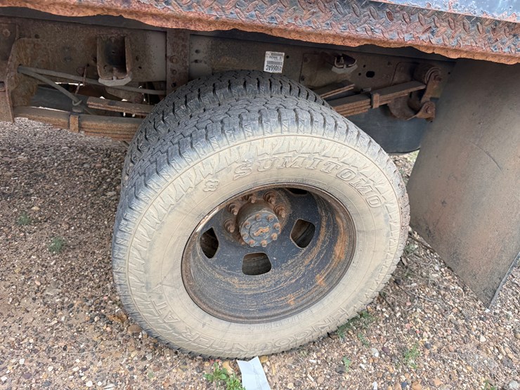2015-dodge-ram-3500-image-9