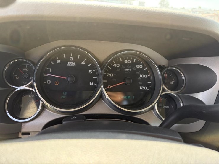 2007-chevrolet-2500hd-image-15