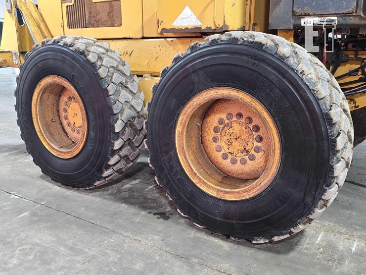 2006-deere-670ch-ii-image-30