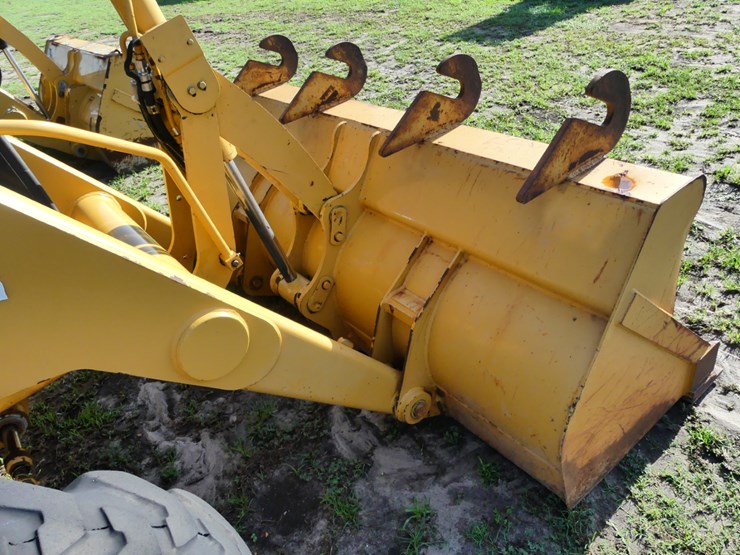 caterpillar-416d-image-16