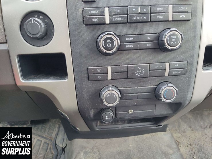 2010-ford-f150-image-19