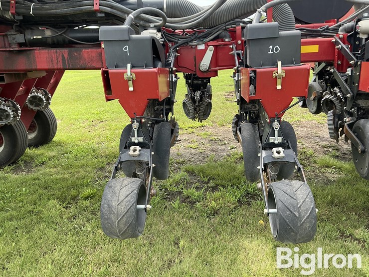 case-ih-1250-image-18