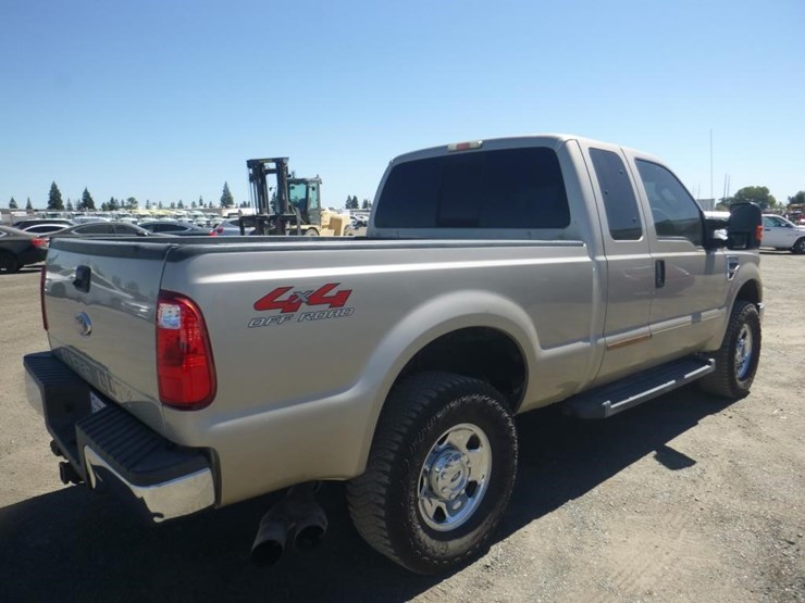 2008-ford-f250-image-3