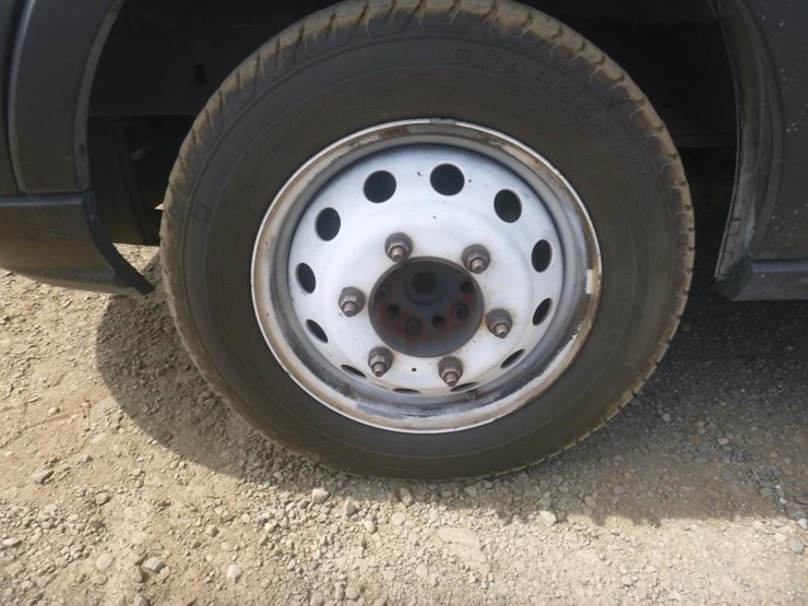 2019-ford-transit-image-13