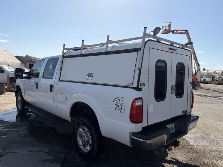 2011-ford-f350-image-4