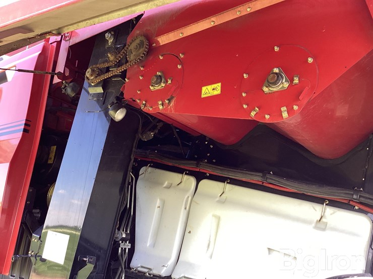 2019-case-ih-8250-image-16