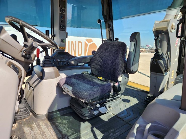 volvo-bl70b-image-29