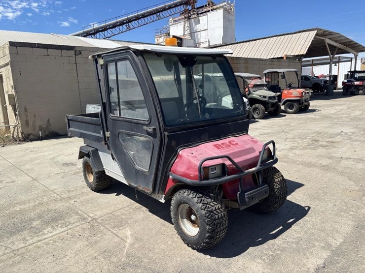 club-car-utility-truck-image-2