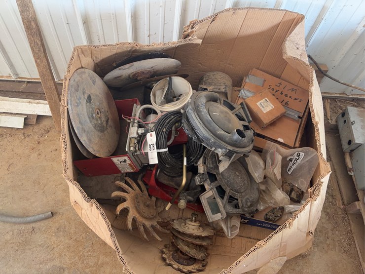 pallet-of-spare-early-riser-parts.-image-1