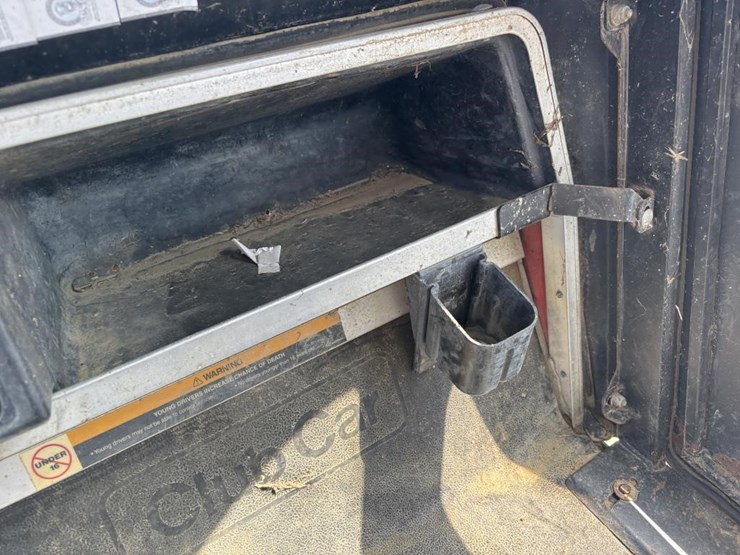 club-car-utility-truck-image-15