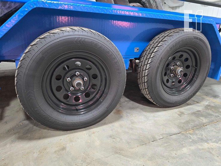 2025-load-trail-utility-image-14