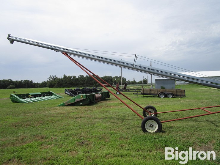 hutchinson-6"-x-45'-hydraulic-drive-auger-image-5