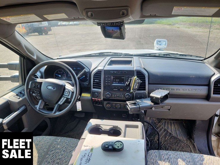 2019-ford-f550-image-35