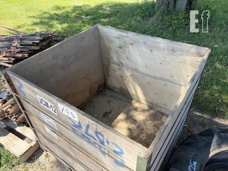 wooden-pallet-crate-box-image-3