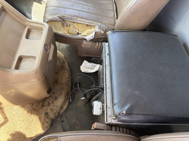 1995-utility-van-image-21