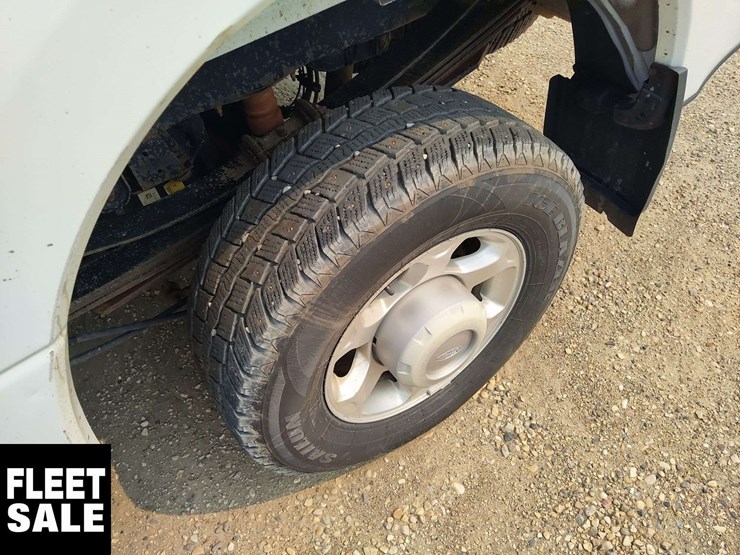 2019-ford-f350-image-8