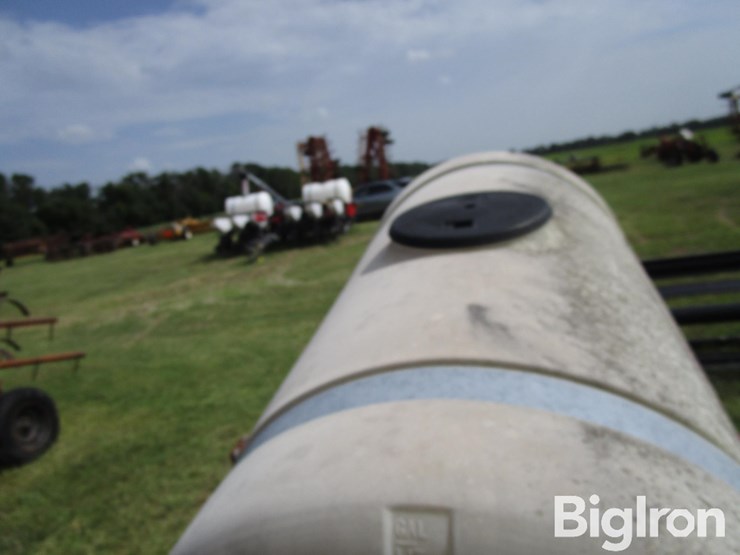 sprayer-tank-on-trailer-image-13