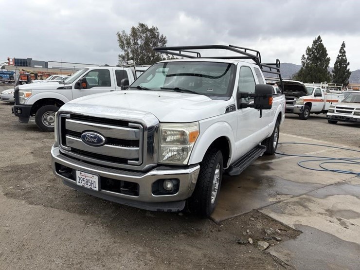 2012-ford-f250-image-1