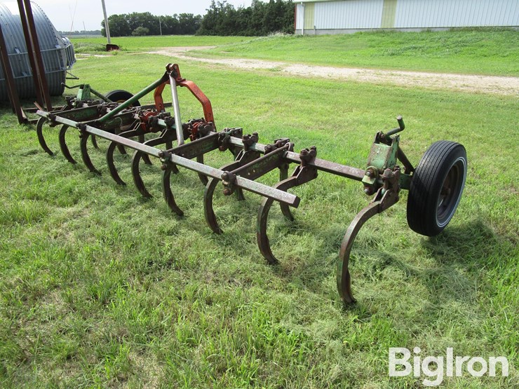 john-deere-15-image-5