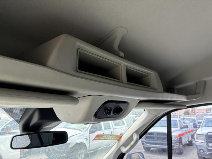 2017-ford-transit-image-20