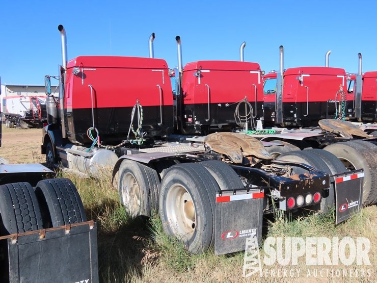 2013-western-star-4900-image-3
