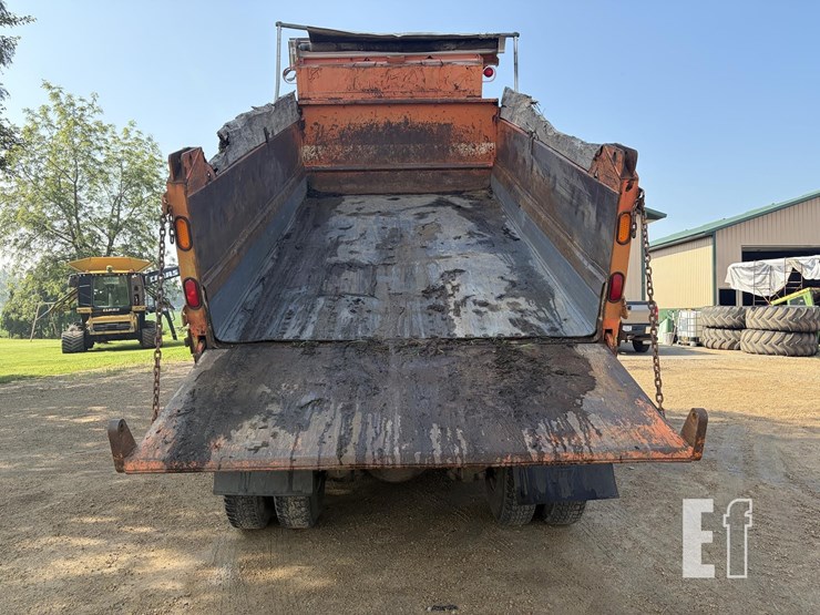 1996-ford-lt9000-image-4