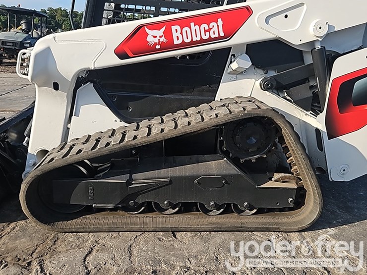 2021-bobcat-t76-image-18