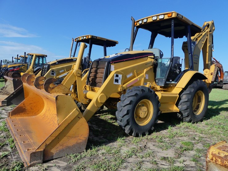 caterpillar-416d-image-1