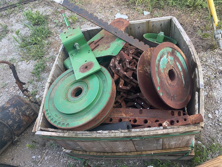 crate-of-combine-parts-image-4