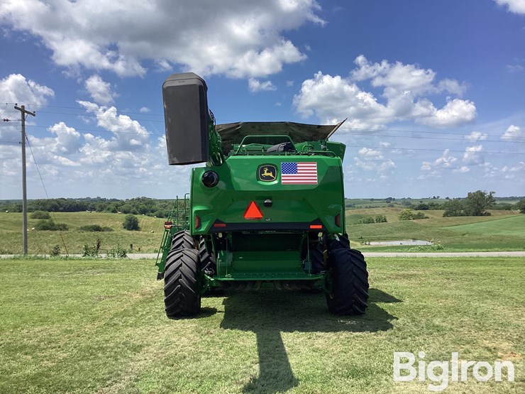 2025-john-deere-s7-700-image-6