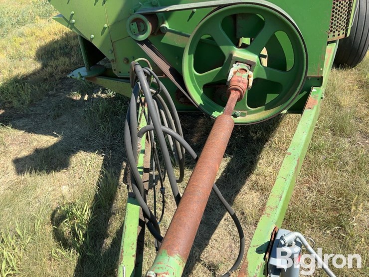 john-deere-e0750-grinder-mixer-image-12