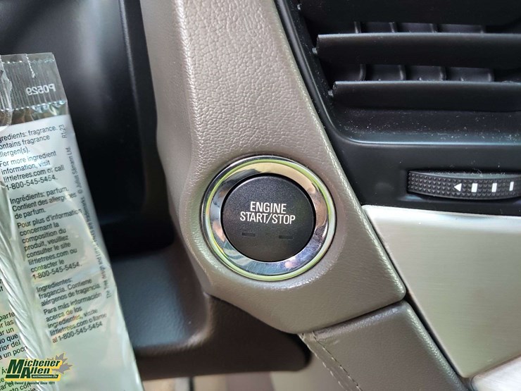 2015-gmc-yukon-xl-image-11