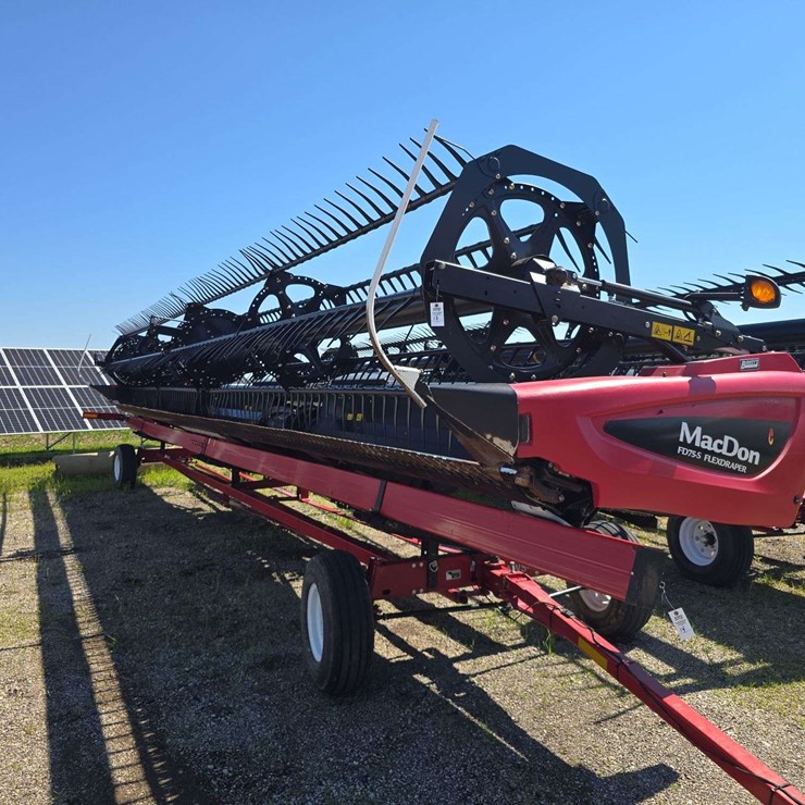 2016 Mac-Don FD 75-S 40ft Draper, Flex Draper, 1 owner, Flex Floating Technology, John Deere Face Plate Adapter, s/n- 294326